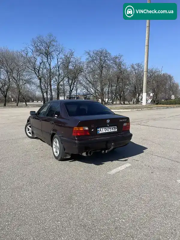 BMW 3 Series 1991, фото з оголошення 2 з 8, VIN WBAAE110600883187