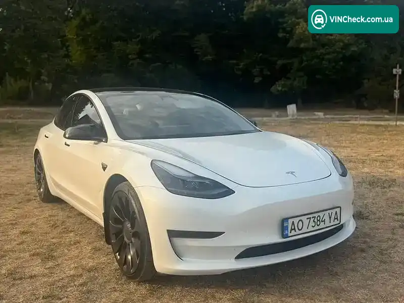 Tesla Model 3 2023, фото з оголошення 1 з 10, VIN 5YJ3E1EC6PF587968