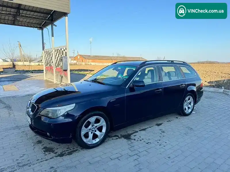 BMW 5 Series 2004, фото з оголошення 2 з 11, VIN WBANJ51080B427569