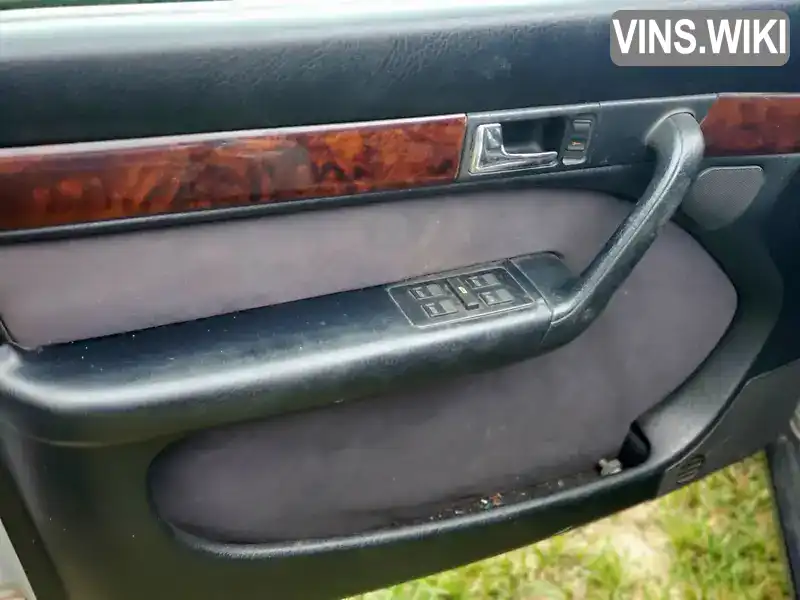 Audi A6 1996, фото з оголошення 2 з 17, VIN WAUZZZ4AZVN019999