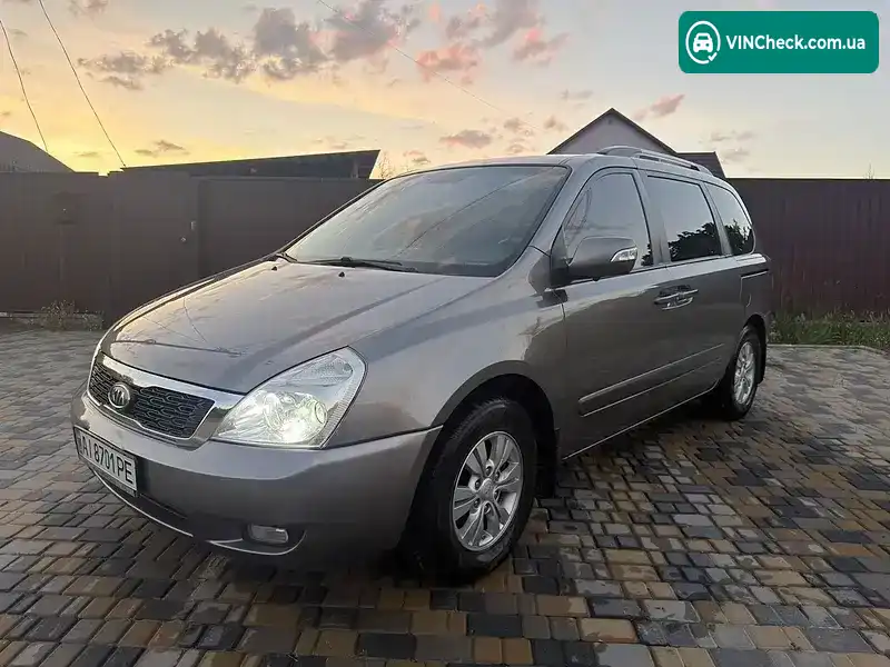 Kia Carnival 2012, фото з оголошення 2 з 20, VIN KNAMH816BC6447879