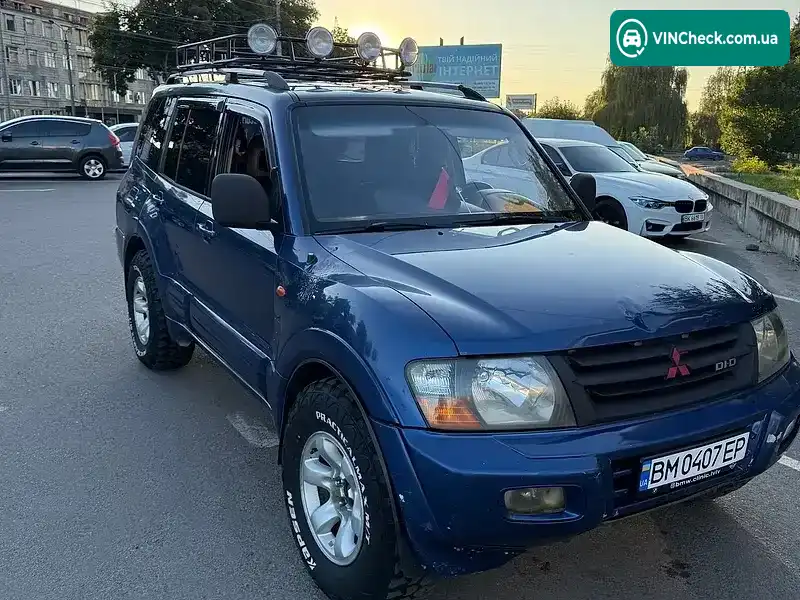 Mitsubishi Pajero 2001, фото з оголошення 1 з 15, VIN JMBLYV78W1J006008