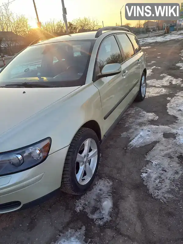 Volvo V50 2006, фото з оголошення 2 з 21, VIN YV1MW664262228750