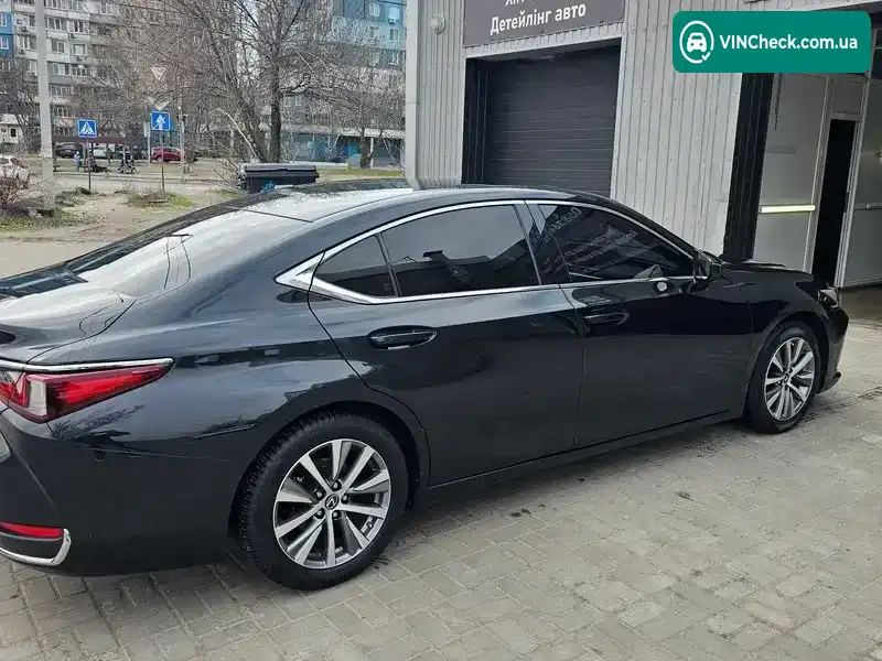 Lexus ES 2018, фото з оголошення 2 з 9, VIN JTHB11B1402003939