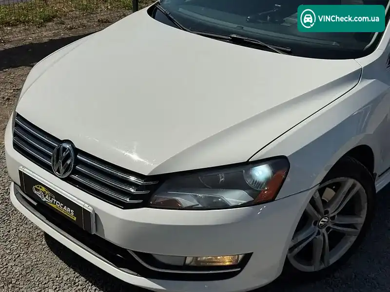 Volkswagen Passat 2015, фото з оголошення 2 з 20, VIN 1VWBT7A37FC071346