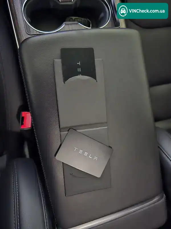 Tesla Model X 2022, фото з оголошення 2 з 18, VIN 7SAXCDE5XNF340768