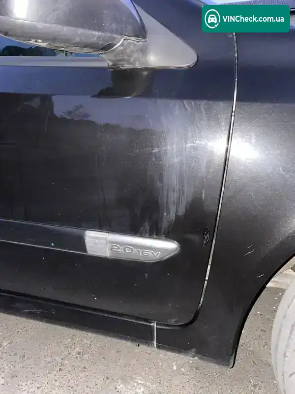 Renault Laguna 2007, фото з оголошення 2 з 18, VIN VF1KGCPBA37970237