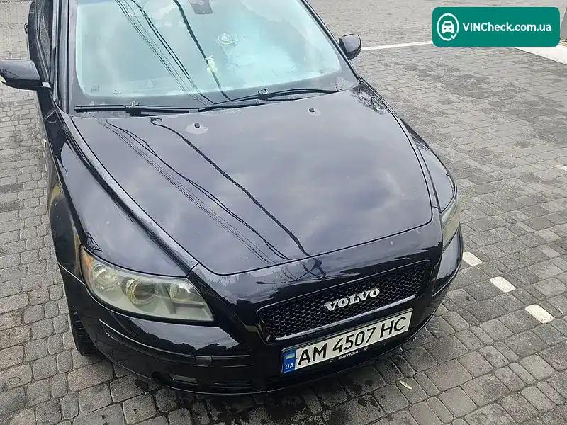 Volvo V50 2004, фото з оголошення 2 з 20, VIN YV1MW753142007525