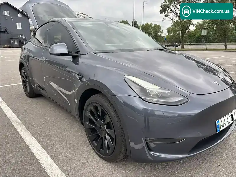 Tesla Model Y 2023, фото з оголошення 2 з 20, VIN 7SAYGDEE8PA183198