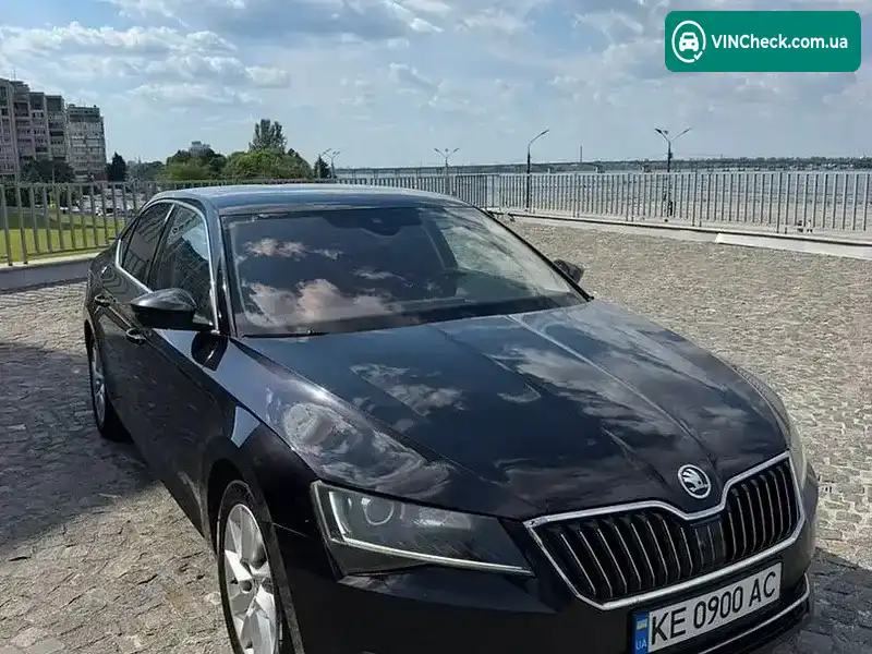 Skoda Superb 2017, фото з оголошення 1 з 20, VIN TMBAJ7NP5H7534243