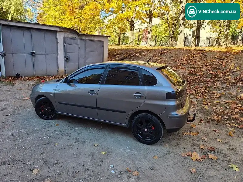 SEAT Ibiza 2005, фото з оголошення 2 з 18, VIN VSSZZZ6LZ6R053413