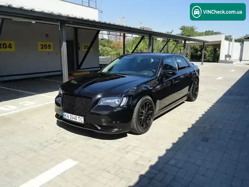 Chrysler 300 2017, фото з оголошення 1 з 20, VIN 2C3CCAAG4JH191381