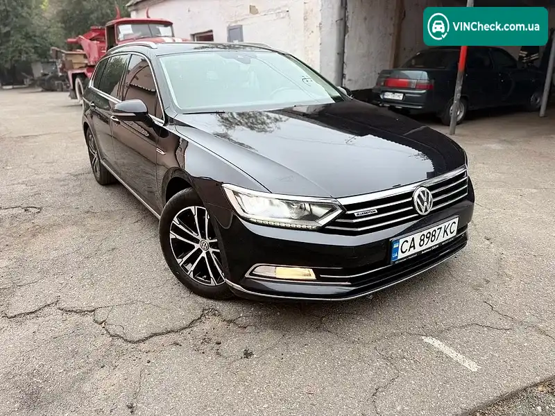 Volkswagen Passat 2015, фото з оголошення 1 з 20, VIN WVWZZZ3CZFE429204