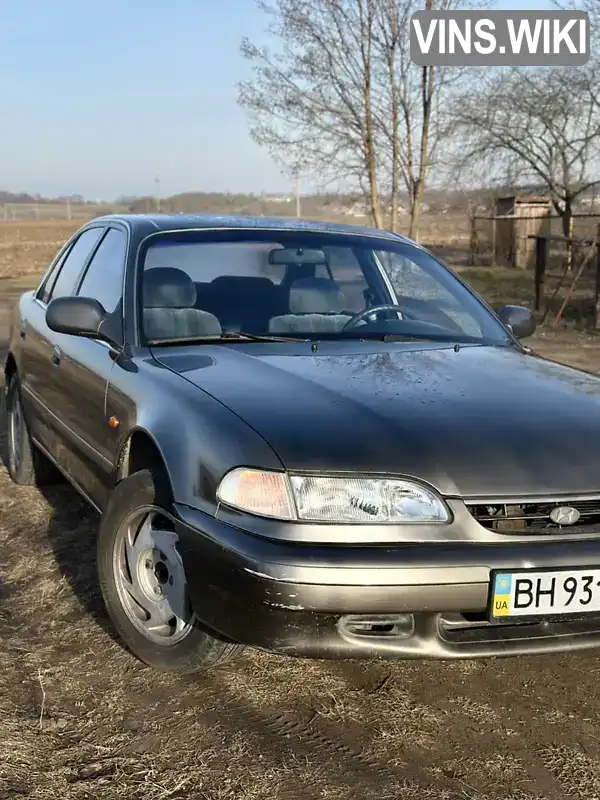 Hyundai Sonata 1994, фото з оголошення 2 з 18, VIN KMHCF31FPRU195719