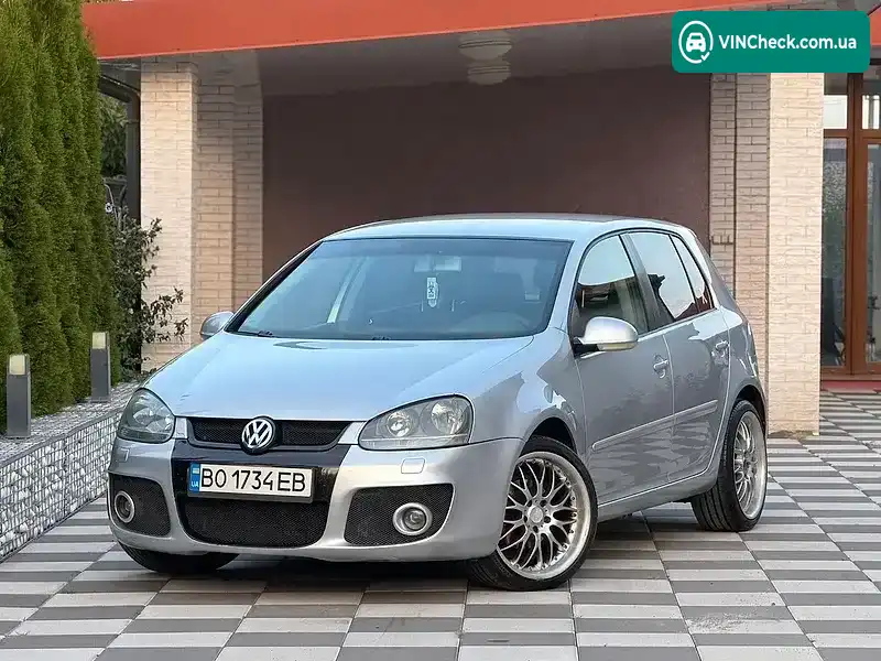 Volkswagen Golf 2004, фото з оголошення 1 з 20, VIN WVWZZZ1KZ4B036254