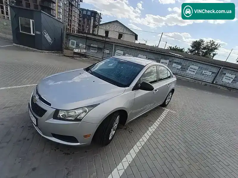 Chevrolet Cruze 2014, фото з оголошення 2 з 10, VIN 1G1PA5SH8E7459036