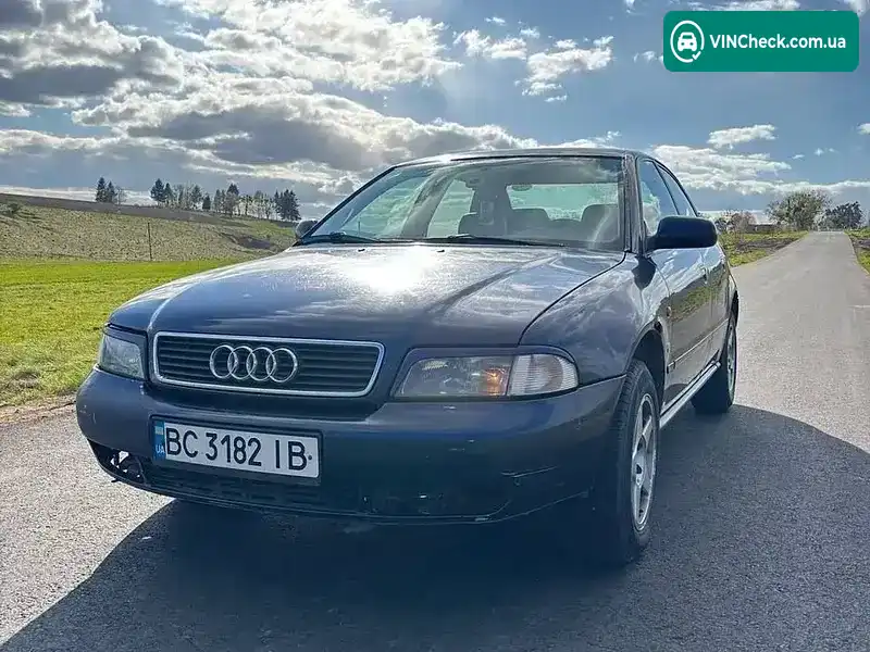 Audi A4 1995, фото з оголошення 1 з 18, VIN WAUZZZ8DZSA061174