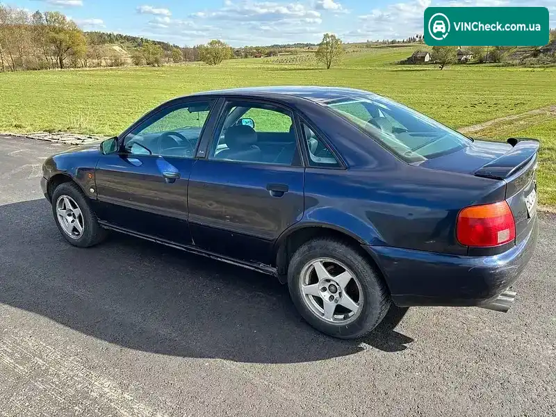 Audi A4 1995, фото з оголошення 2 з 18, VIN WAUZZZ8DZSA061174