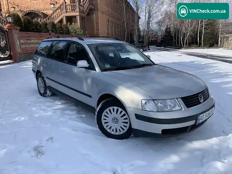 Volkswagen Passat 1999, фото з оголошення 2 з 20, VIN WVWZZZ3BZYE196394