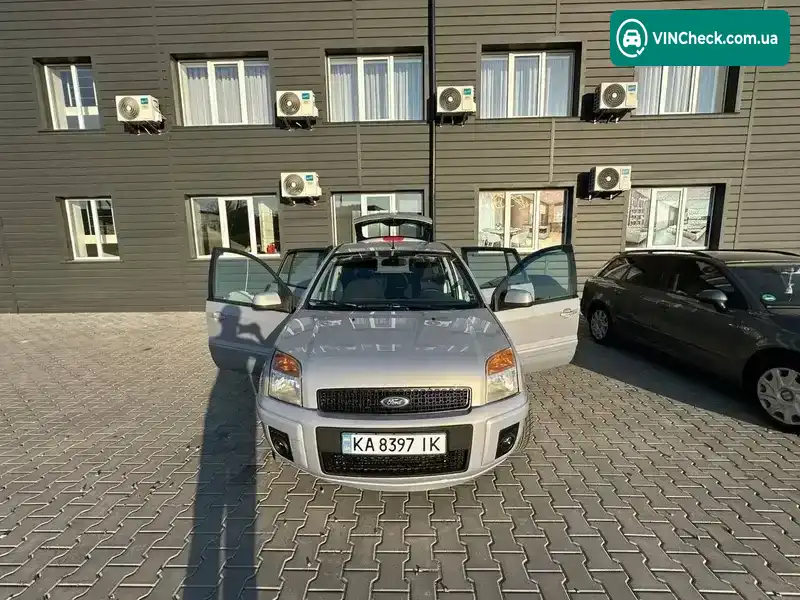 Ford Fusion 2011, фото з оголошення 1 з 14, VIN WF0UXXGAJUBC18009