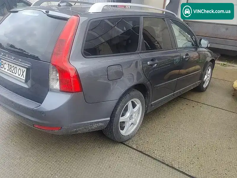 Volvo V50 2012, фото з оголошення 2 з 14, VIN YV1MW84F1C2677994