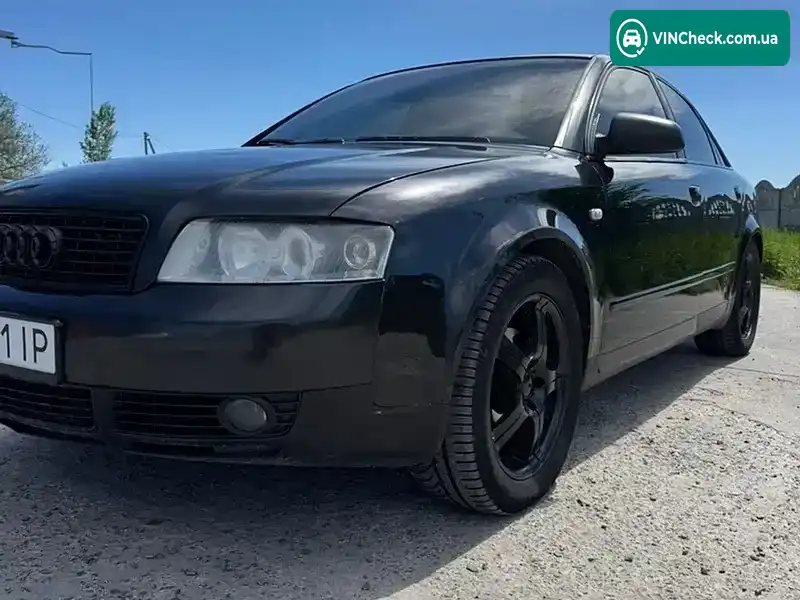 Audi A4 2003, фото з оголошення 1 з 10, VIN WAUZZZ8E93A403018