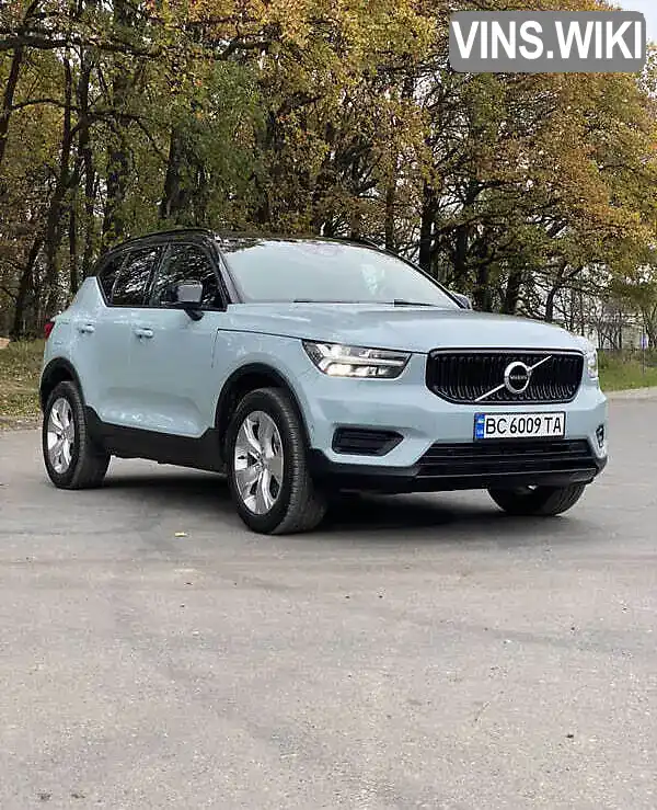 Volvo XC40 2018, фото з оголошення 2 з 21, VIN YV4162UK7K2049145