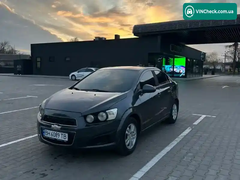 Chevrolet Sonic 2012, фото з оголошення 1 з 21, VIN 1G1JC5SH9D4117790