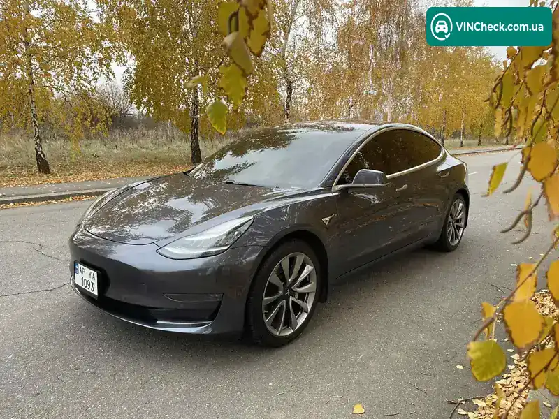 Tesla Model 3 2018, фото з оголошення 2 з 20, VIN 5YJ3E1EA8JF032820