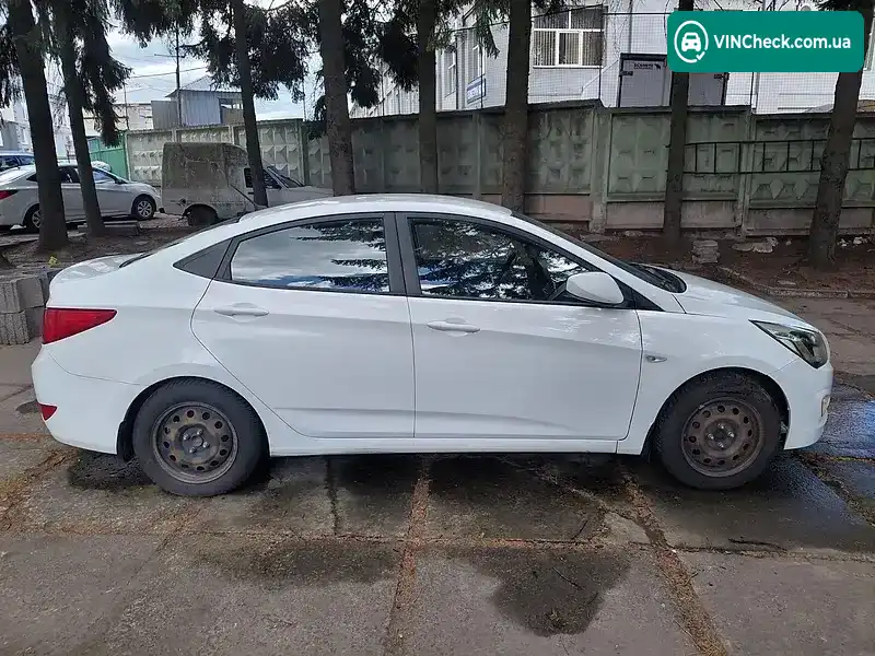 Hyundai Accent 2016, фото з оголошення 1 з 17, VIN Z94CT41CAHR564556