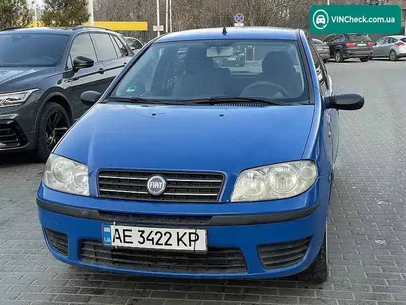 Fiat Punto 2004, фото з оголошення 1 з 20, VIN ZFA18800004884235