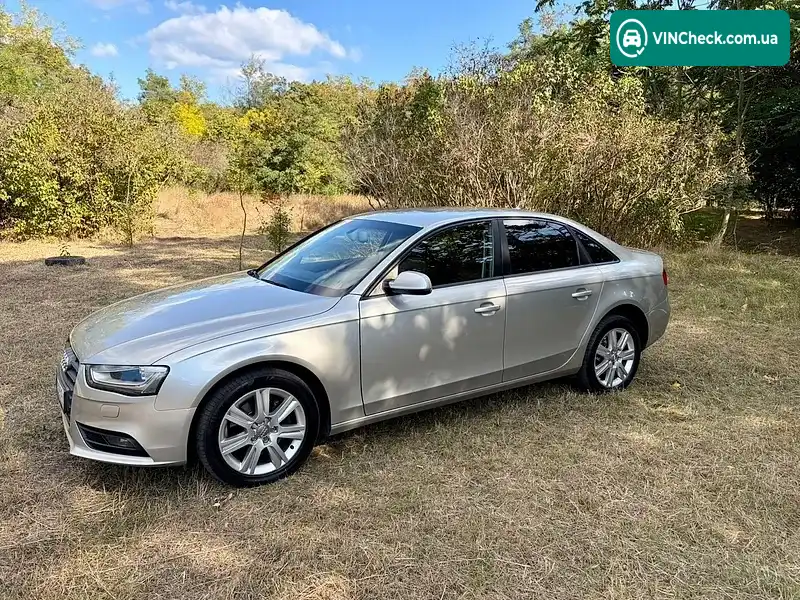Audi A4 2012, фото з оголошення 2 з 20, VIN WAUZZZ8KXDA116262