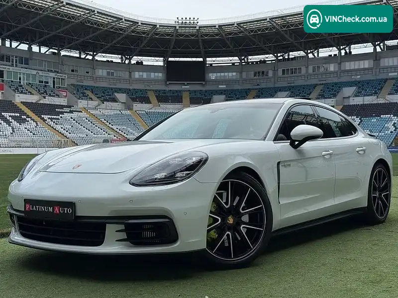 Porsche Panamera 2018, фото з оголошення 1 з 20, VIN WP0AE2A78JL177215
