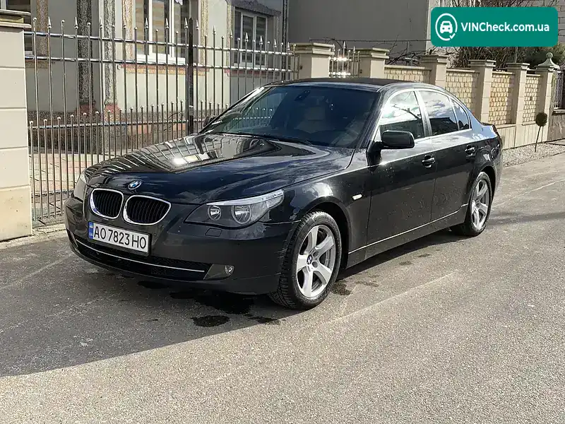 BMW 5 Series 2004, фото з оголошення 1 з 12, VIN WBANC51070CN23990