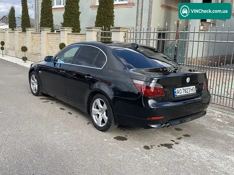 BMW 5 Series 2004, фото з оголошення 2 з 12, VIN WBANC51070CN23990
