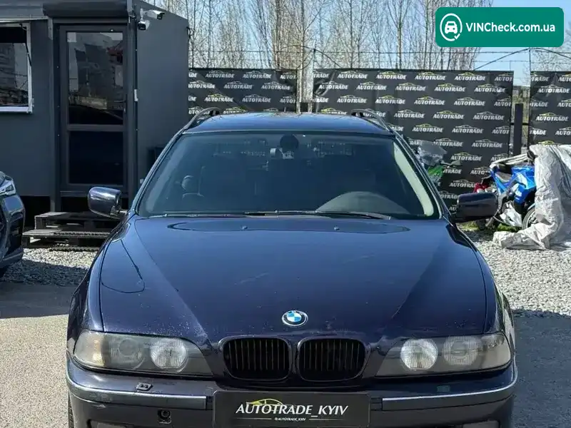BMW 5 Series 2000, фото з оголошення 2 з 12, VIN WBADP81050GS89875