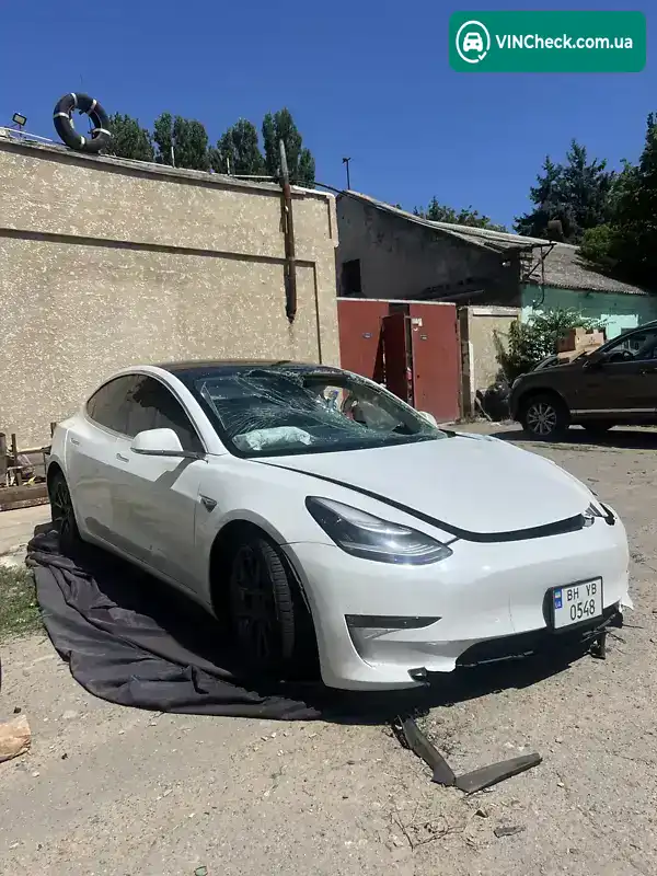 Tesla Model 3 2019, фото з оголошення 1 з 7, VIN 5YJ3E1EBXKF418326