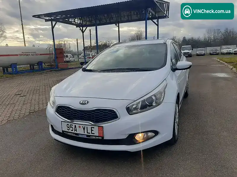 Kia Ceed 2014, фото з оголошення 2 з 20, VIN U5YHM815AFL109003