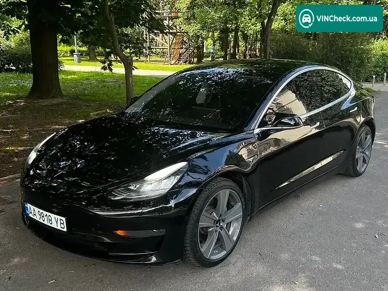 Tesla Model 3 2020, фото з оголошення 1 з 13, VIN 5YJ3E1EA7LF738955