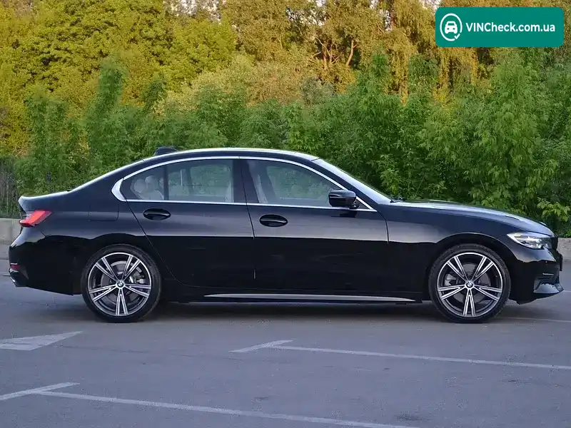 BMW 3 Series 2020, фото з оголошення 2 з 20, VIN 3MW5R1J0XL8B28625