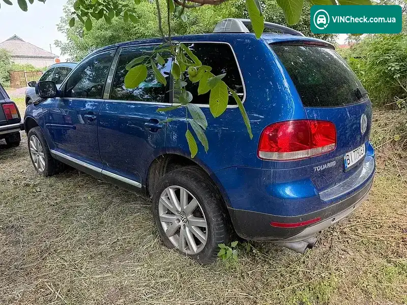 Volkswagen Touareg 2004, фото з оголошення 2 з 14, VIN WVGZZZ7LZ5D012780