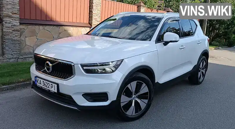 Volvo XC40 2021, фото з оголошення 1 з 21, VIN YV1XZK9VCN2705213