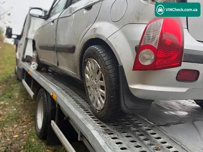 Hyundai Getz 2002, фото з оголошення 1 з 18, VIN KMHBU51HP3U009699