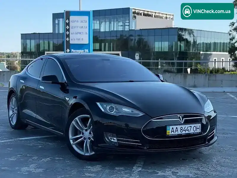 Tesla Model S 2013, фото з оголошення 2 з 20, VIN 5YJSA1DN9DFP17845