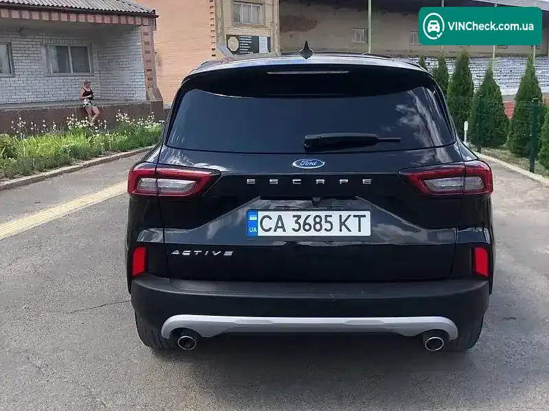 Ford Escape 2024, фото з оголошення 2 з 9, VIN 1FMCU0GN4RUA88314