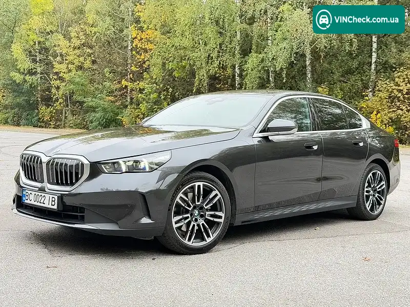 BMW 5 Series 2024, фото з оголошення 1 з 20, VIN WBA11FJ090CS66969