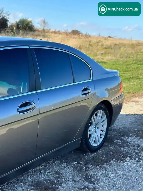 BMW 7 Series 2003, фото з оголошення 1 з 3, VIN WBAGM21050DR53323