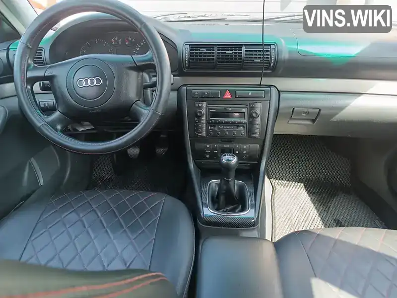 Audi A4 2000, фото з оголошення 2 з 9, VIN WAUZZZ8DZ1A014201