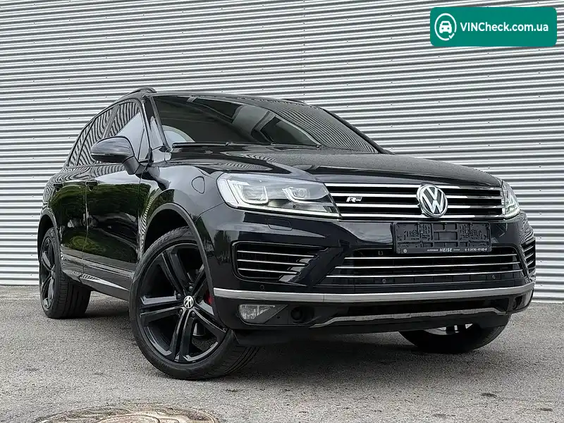 Volkswagen Touareg 2015, фото з оголошення 2 з 20, VIN WVGZZZ7PZGD015179