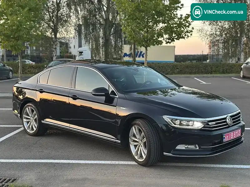 Volkswagen Passat 2018, фото з оголошення 1 з 20, VIN WVWZZZ3CZKE012557